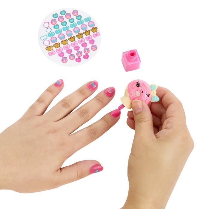 Image secondaire de Yummiland Beauty Bag Playset + Lip Gloss Doll - Cupcake Beauty Bag