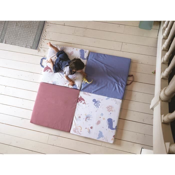 Alfombra para niños 3 en 1 evolutiva desenfundable 120x120 cm diseño Tesoros del océano