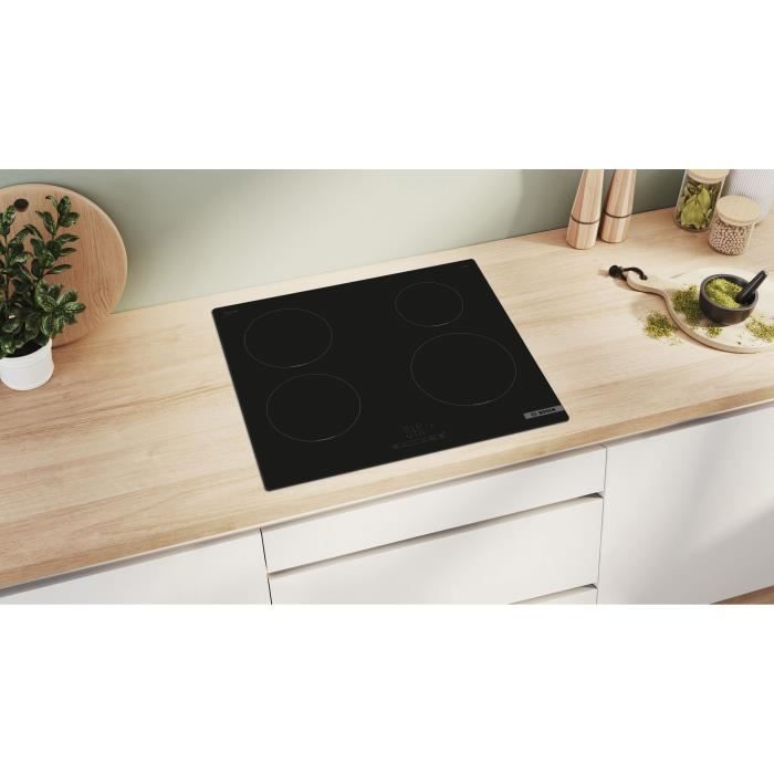 Image secondaire de la table de cuisson à induction - BOSCH SER4 - 4 foyers - 4600 W - 59,2 x 52,2 cm - PUE611BB5H - Noir