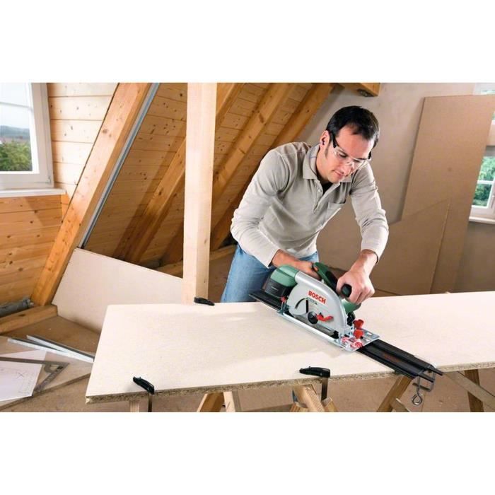 Scie circulaire filaire Bosch - PKS 66 AF (Livré avec lame de scie bois ,Rail de guidage, dans Boîte Carton)