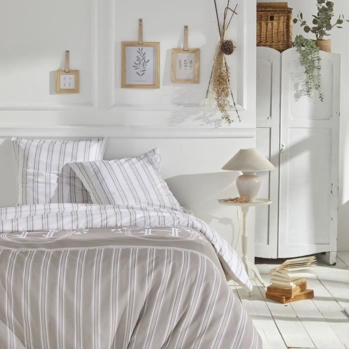 TODAY BEDDING SET - DUVET COVER 240X260 + 2 PILLOWCASES 63X63 - 100% COTTON 57 thread count - Berenice