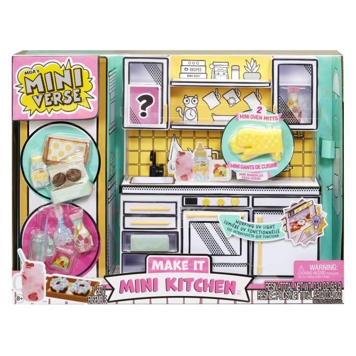 MGA's Miniverse - Make It Mini Kitchen - Cocina y 3 recetas incluidas - L�mpara UV horno, frigor�fico y encimera