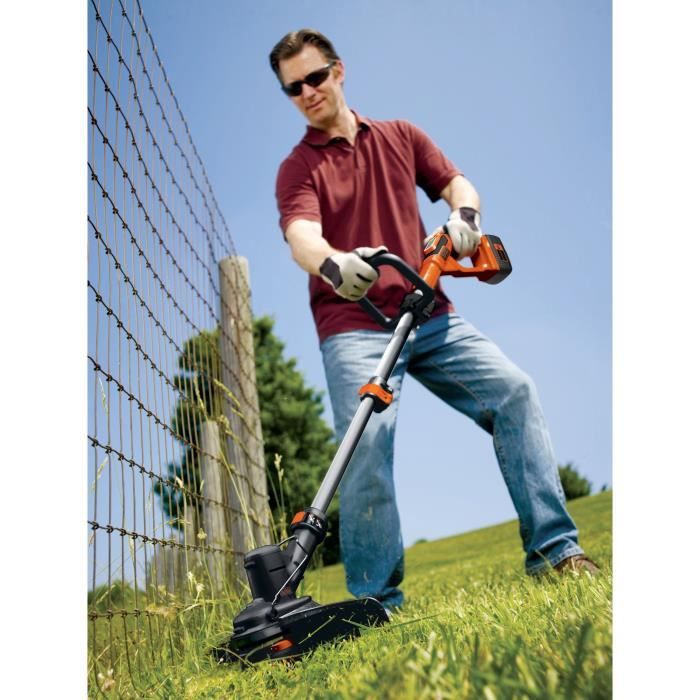 Coupe-bordure a batterie BLACK+DECKER - GLC3630L20 - 36V - 30 cm (Livré avec batterie 2,0 Ah + chargeur)