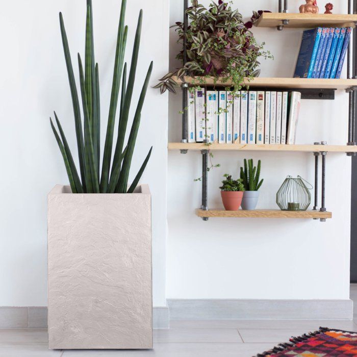 Image secondaire de Pot de Fleur Carré Haut 30 cm Beige Calcaire - EDA