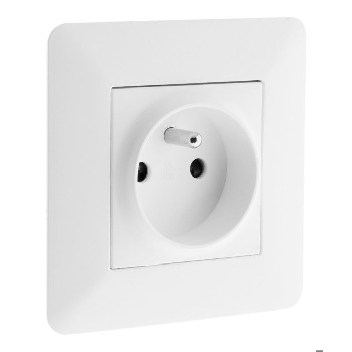 ARTEZO Prise simple avec terre 2P+T 16 A blanc