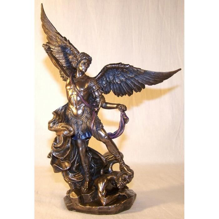 statue-archange-saint-michel