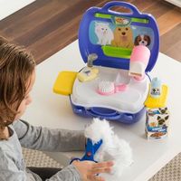 DOCTEUR - VÉTÉRINAIRE Jeu de toilettage pour enfant avec mallette Fun jo DOCTEUR - VÉTÉRINAIRE Jeu de toilettage pour enfant avec mallette Fun jo