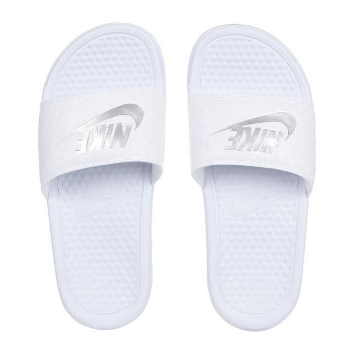 NIKE Baskets Benassi - Femme - Blanc