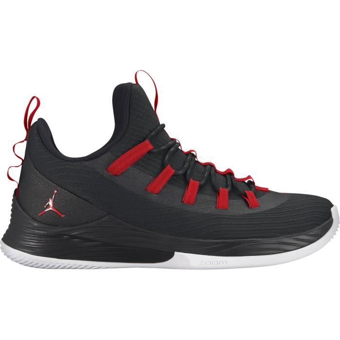 NIKE Chaussures de Basketball Jordan Ultra Fly 2 Low - Homme - Noir