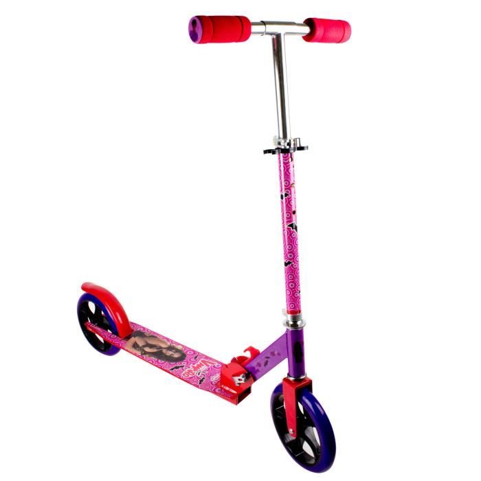 CHICA VAMPIRO Trottinette 2 roues 200 mm Darpeje