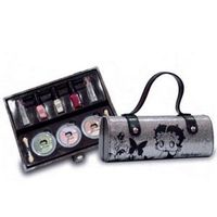 PALETTE DE MAQUILLAGE Mallette de Maquillage Betty Boop - 16 Pcs PALETTE DE MAQUILLAGE Mallette de Maquillage Betty Boop - 16 Pcs