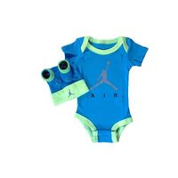 COFFRET CADEAU TEXTILE Set Nike Jordan bébé COFFRET CADEAU TEXTILE Set Nike Jordan bébé