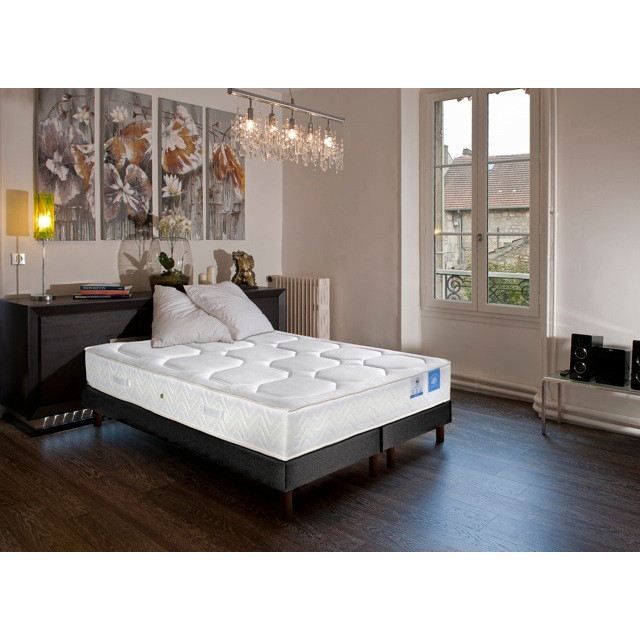 BENOIST Matelas PRESTIGE 180x200 cm - Ressorts et mousse - Equilibré - 1364 ressorts ensachés, 25kg/m3 - 2 personnes