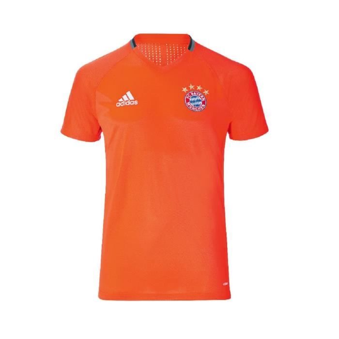 Maillot entrainement FC Bayern München nouveau Maillot entrainement FC Bayern München nouveau