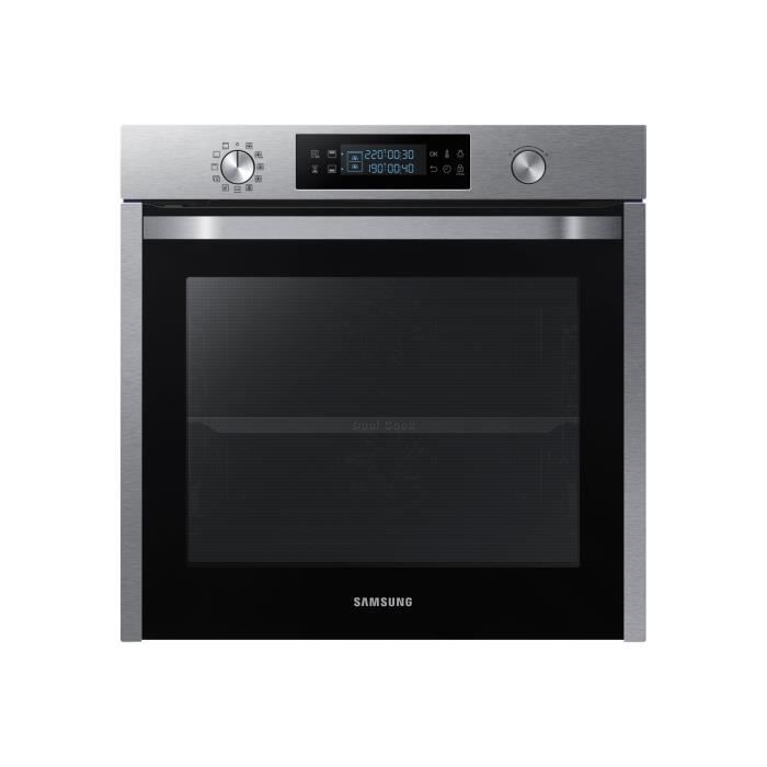 Samsung NV75M5572RS Four intégrable niche1