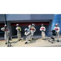 CRIC Slot Track Scenics SRA 06 Equipe de Stand carburan CRIC Slot Track Scenics SRA 06 Equipe de Stand carburan