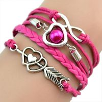 BRACELET - GOURMETTE Coeurs d'amour infini de perles Multilayer Charm B BRACELET - GOURMETTE Coeurs d'amour infini de perles Multilayer Charm B