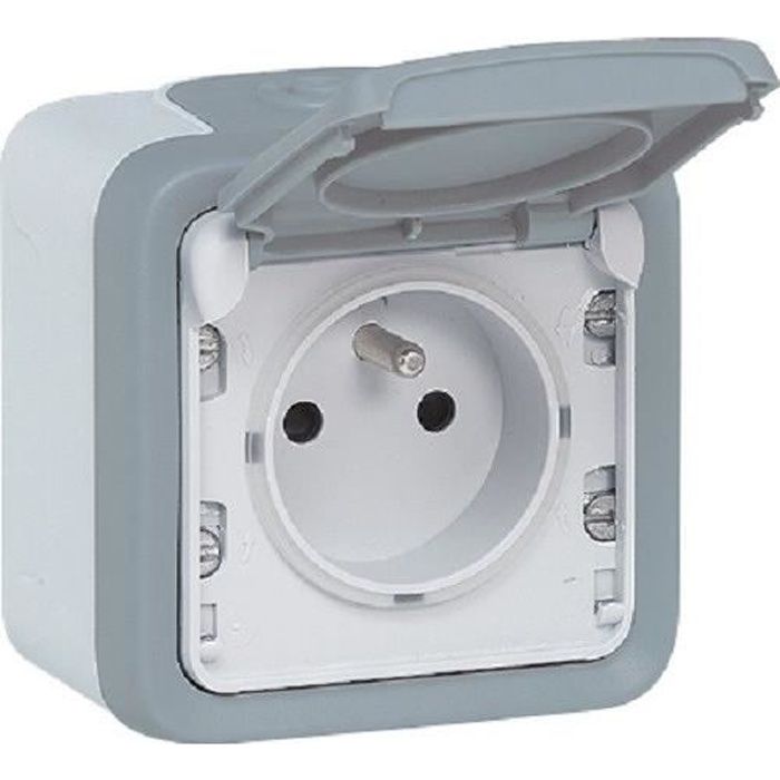LEGRAND Prise 2P+T avec éclips de protection complet 16 AX Plexo gris