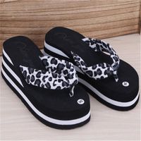 SANDALE - NU-PIEDS Femme tongs Nouvelle Mode pantoufle femme haut tal SANDALE - NU-PIEDS Femme tongs Nouvelle Mode pantoufle femme haut tal