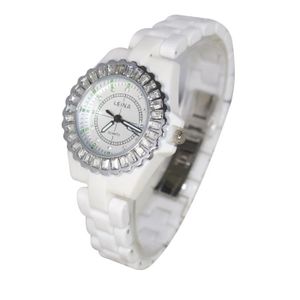 montre blanche femme bracelet ceramique avec strass montre blanche femme bracelet ceramique avec strass