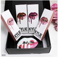 ROUGE A LÈVRES 8 pcs Kylie Jenner Kit lèvres & Lip Liner brillant ROUGE A LÈVRES 8 pcs Kylie Jenner Kit lèvres & Lip Liner brillant