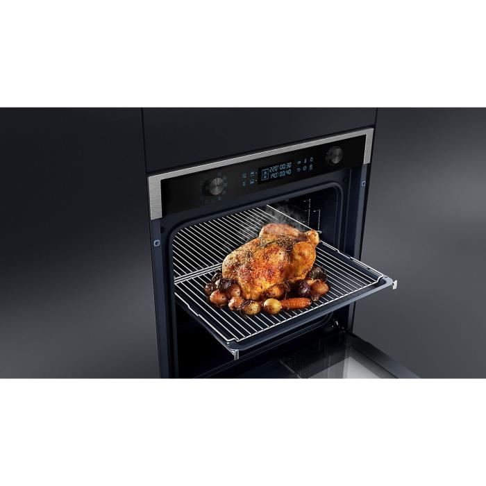 Four encastrable  NV75K5571RS3