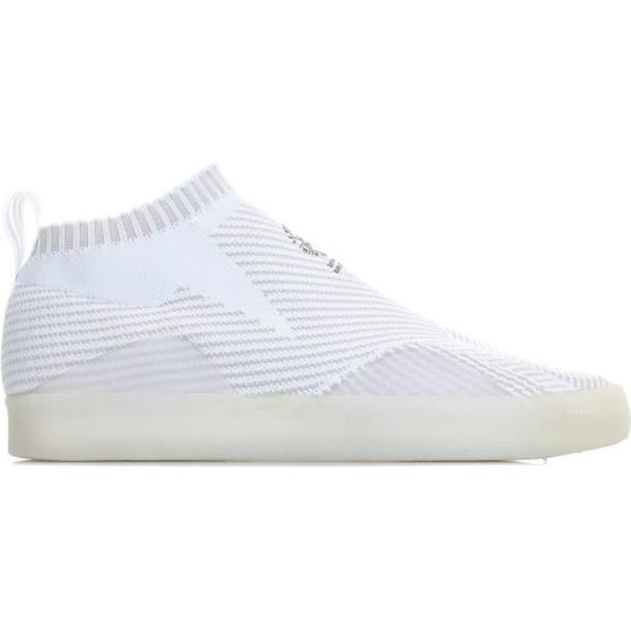 Originals Et En Blanc Baskets Pour Homme 3st 002 Primeknit NoirGris Adidas zVqSpUM