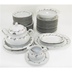 Service De Table Complet Porcelaine Achat Vente Pas Cher Service Complet De Table Vaise En Porcelaine Bavier