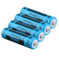 CHARGEUR DE PILES 4 Pcs 14500 3.7V 2800mAh Batterie Li-ion rechargea CHARGEUR DE PILES 4 Pcs 14500 3.7V 2800mAh Batterie Li-ion rechargea