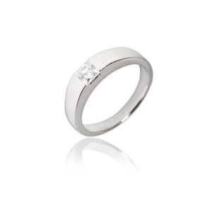 bague solitaire argent et oxyde bague solitaire argent et oxyde
