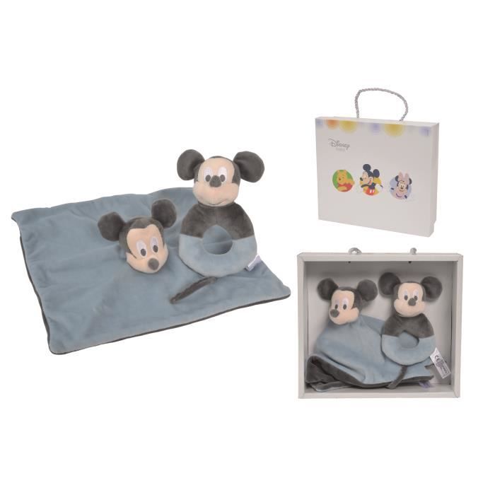 DISNEY \