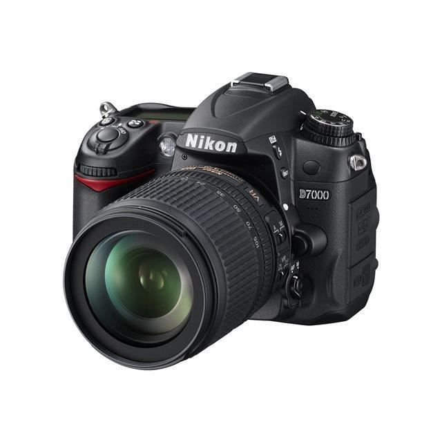 D7000 nu   Achat / Vente REFLEX D7000 nu