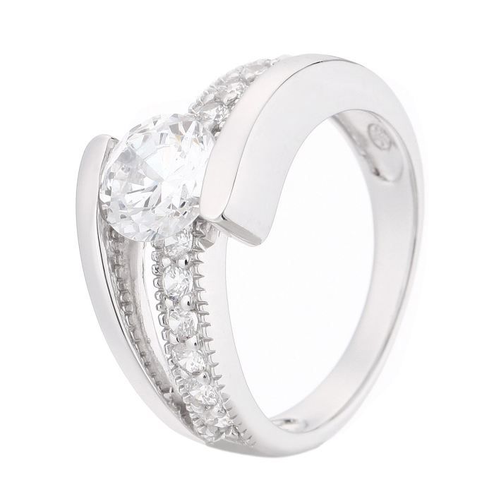 Bague en argent rhodié rehaussée dun oxyde de zirconium blanc serti