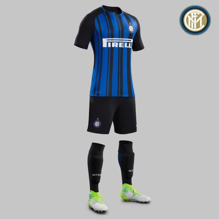 ensemble de foot Inter Milan ÉQUIPE