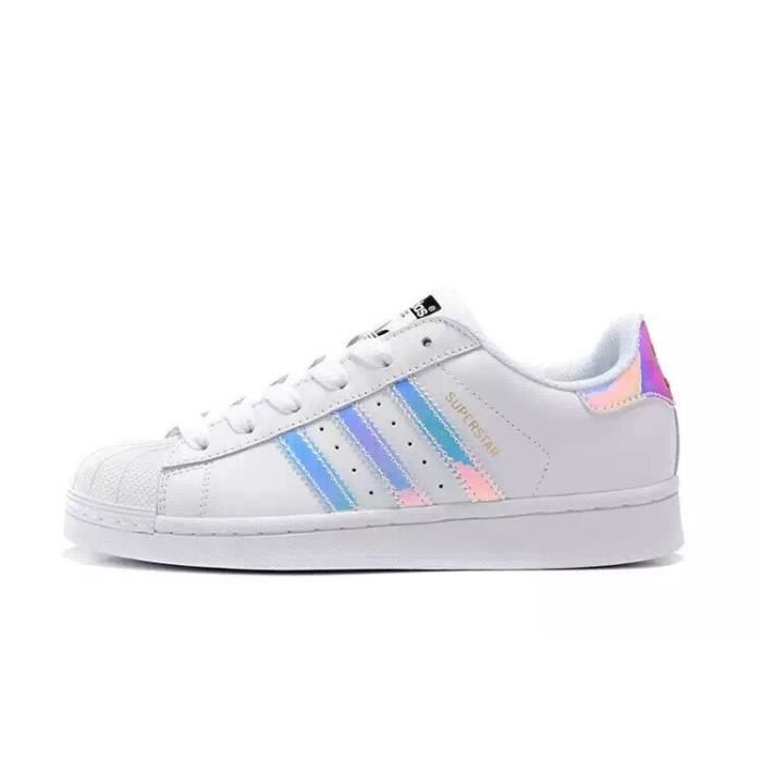 Adidas Originals Basket Superstar Chaussures blanc bleu pink Blanc ... Adidas Originals Basket Superstar Chaussures blanc bleu pink