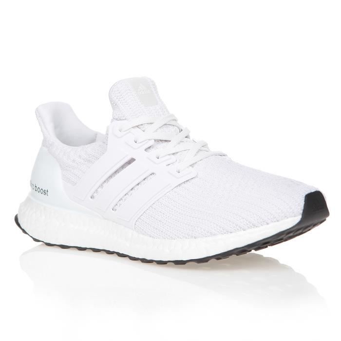 ADIDAS ORIGINALS Baskets Ultraboost - Mixte - Blanc