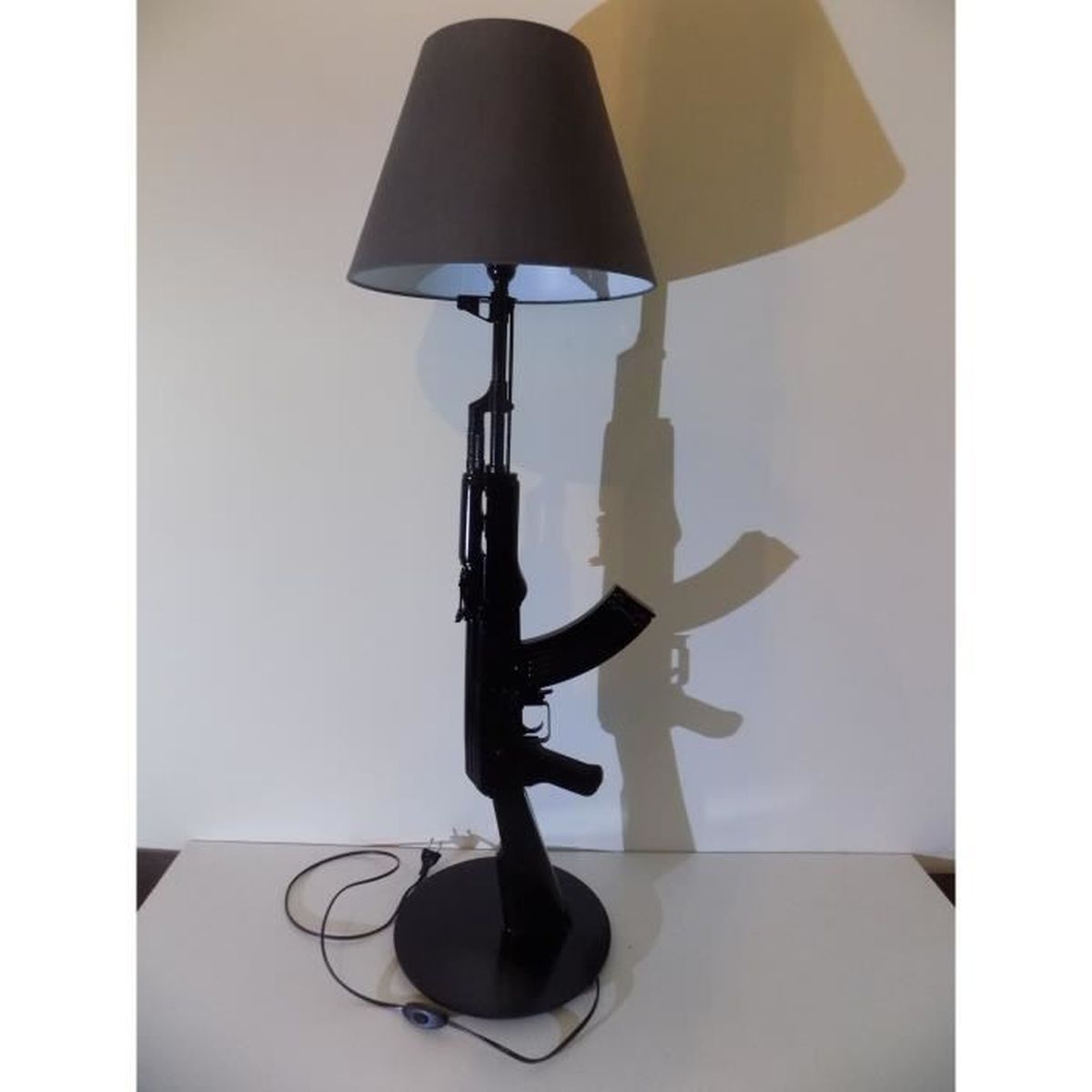 LAMPE DESIGN AK47 KALASH KALASHNIKOV NOIR Luminaire Déco