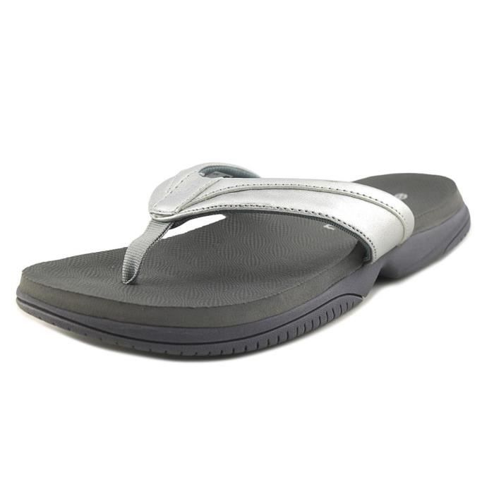 tongs new balance tongs new balance