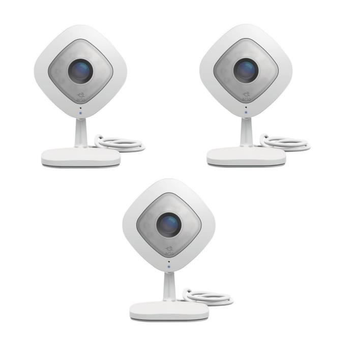 NETGEAR Pack de 3 caméras de surveillance Arlo Q full HD, vision nocturne, Wi-fi et compatible avec toutes les box VMC3040-100PES