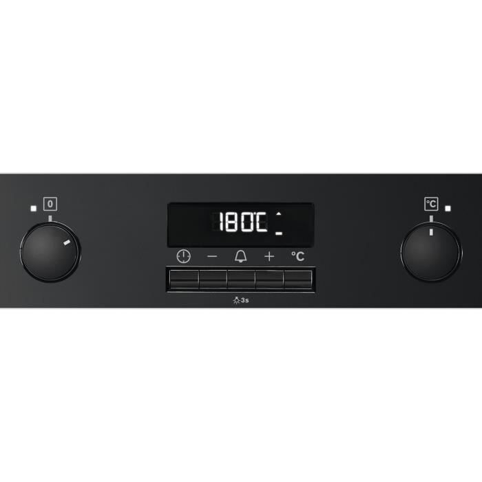  EEC44549OK - Four électrique encastrable1