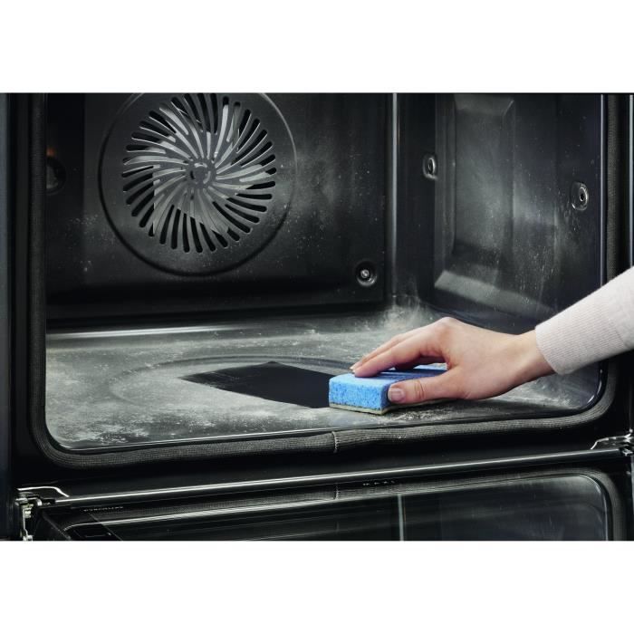  EEC2400BOX - Four électrique encastrable1